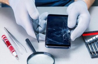 iPhone Screen Replacement